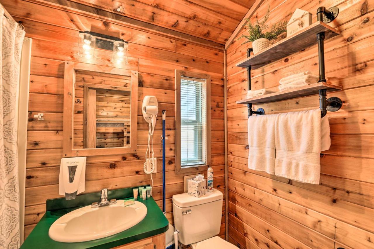 Charming New Bern Log Cabin - Pets Welcome! Ngoại thất bức ảnh