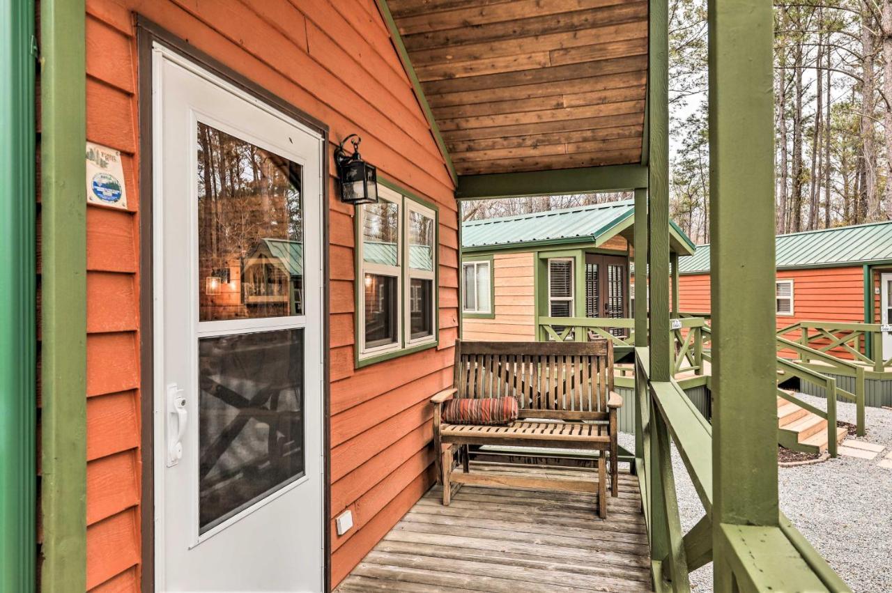 Charming New Bern Log Cabin - Pets Welcome! Ngoại thất bức ảnh