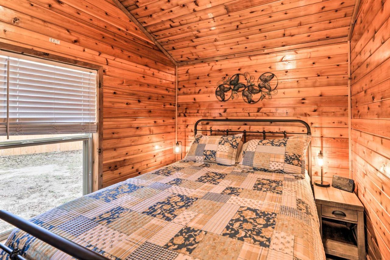 Charming New Bern Log Cabin - Pets Welcome! Ngoại thất bức ảnh